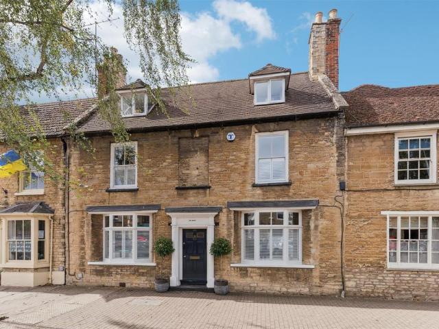House for sale in Olney