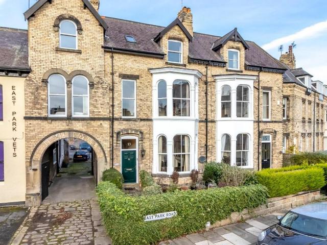 House for sale in High Harrogate, Harrogate