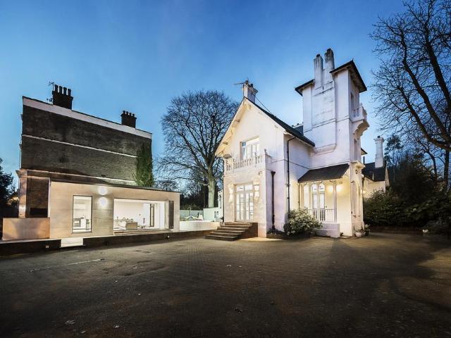 House for sale in London Borough of Lewisham, Blackheath