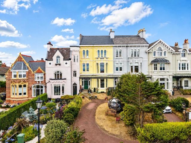 House for sale in Great Crosby, Sefton