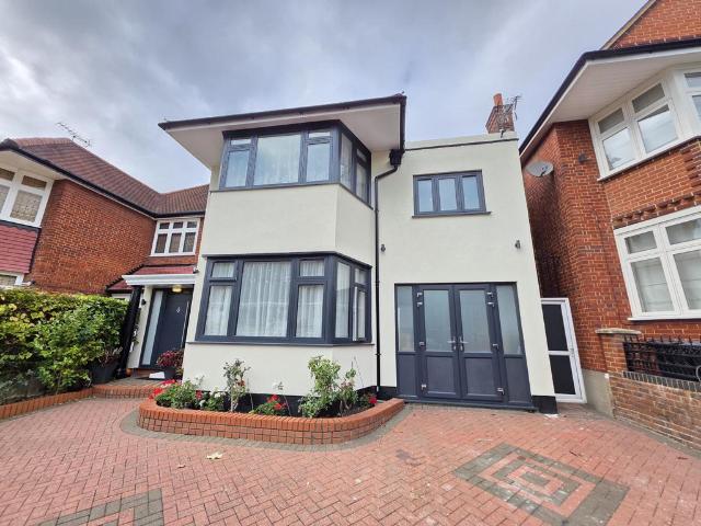 House for sale in Brondesbury, Greater London