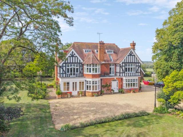 House for sale in Soulbury, Buckinghamshire