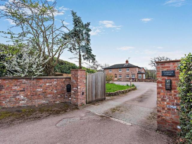 House for sale in Erbistock, Wales