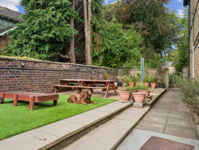 House for sale in Dumbreck, Scotland