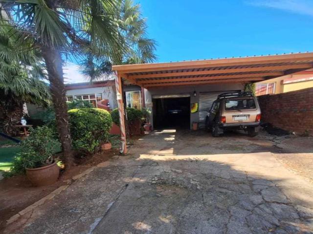 House for sale in Waterkloof, Gauteng