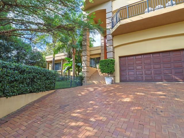 House for sale in Ifafi, Hartbeespoort Dam Nature Reserve