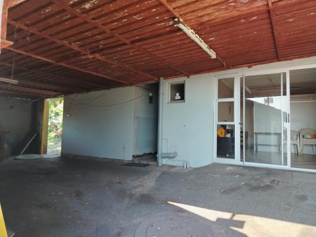 House for sale in Chatsworth, Kwazulu-natal