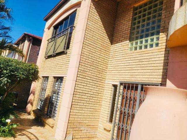 House for sale in Lenasia, Gauteng