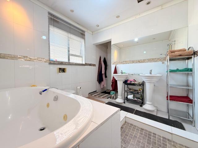 House for sale in Lenasia, Gauteng