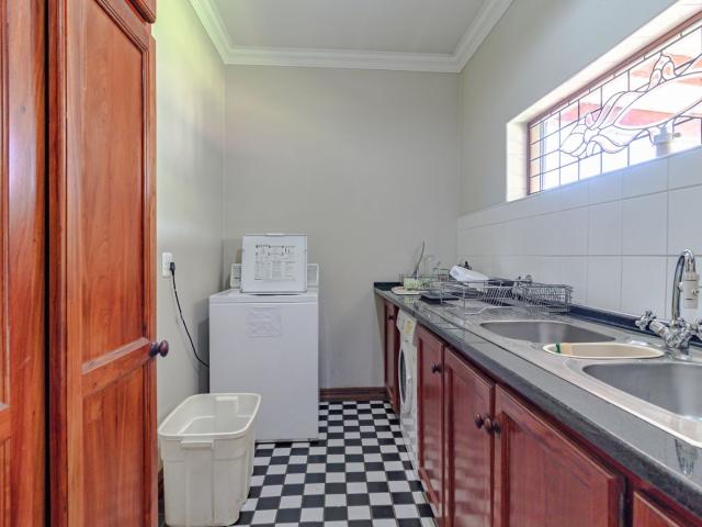 House for sale in Waterkloof, Gauteng