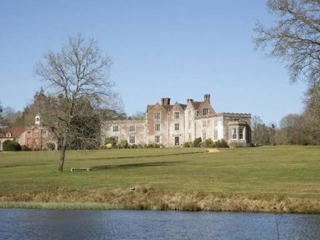 House for rent in Wiltshire