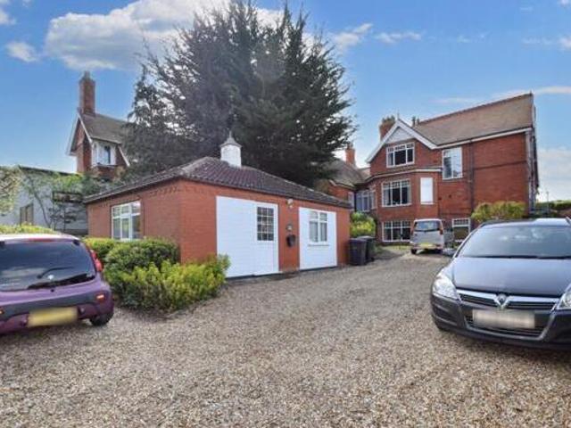 House for sale in Seacroft, Belleau