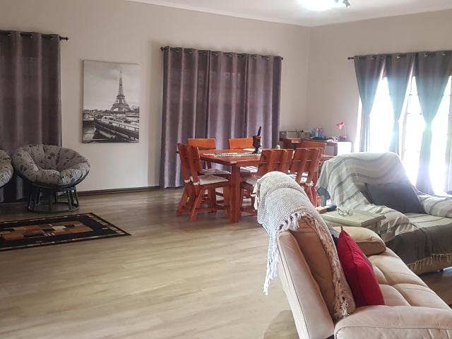 House for sale in Kingsburgh, Kwazulu-natal