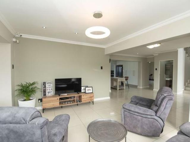 House for sale in Nelson Mandela Bay Ward 18, Nelson Mandela Bay Metropolitan Municipality
