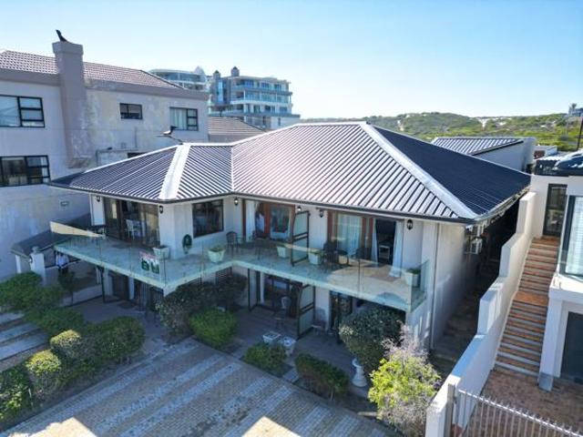 House for sale in Cape Town, Western Cape