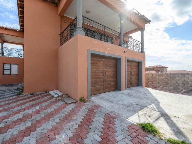 House for sale in Port Elizabeth