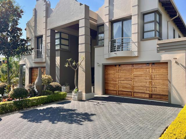 House for sale in Waterkloof, Gauteng