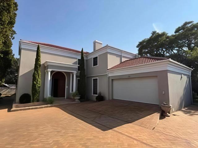 House for rent in Waterkloof, Gauteng