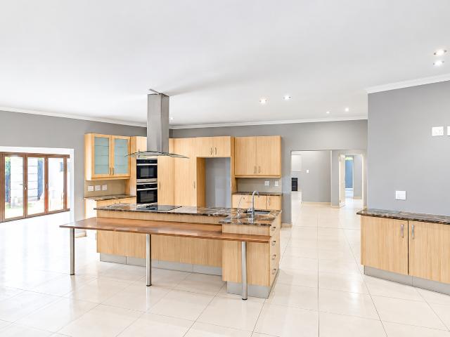 House for sale in Sandton, City of Johannesburg Metropolitan Municipality