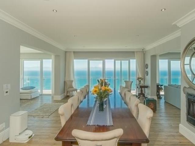 House for sale in Cape Town, Western Cape