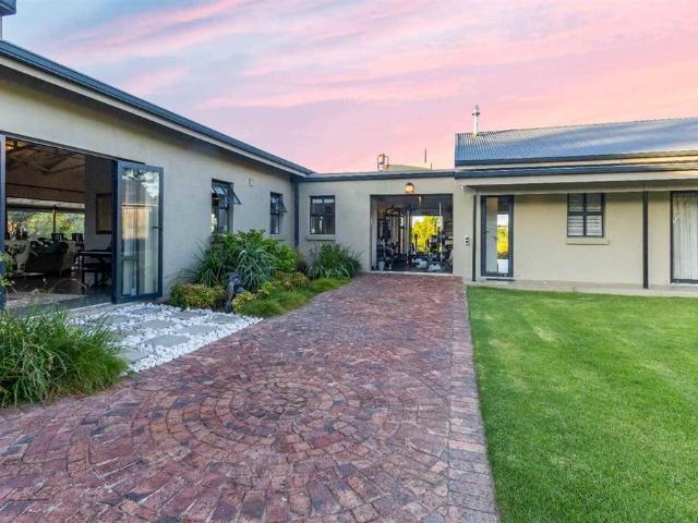 House for sale in Vosloorus, Gauteng