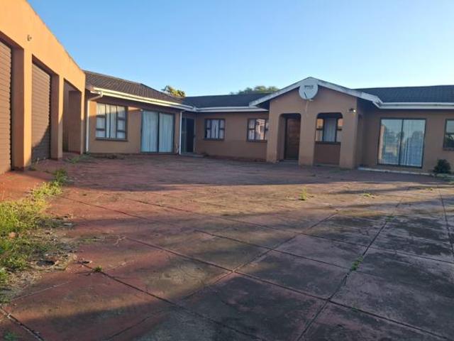 House for sale in UMhlathuze Municipality, Kwazulu-natal