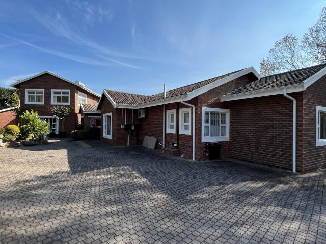 House for sale in Kloof, Kwazulu-natal