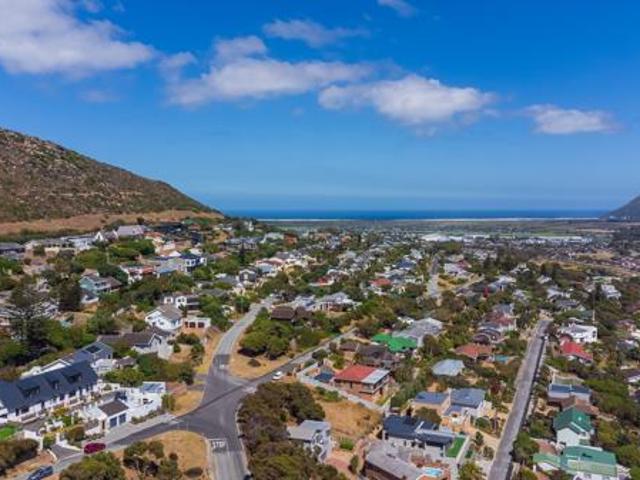 House for sale in Cape Town, Western Cape