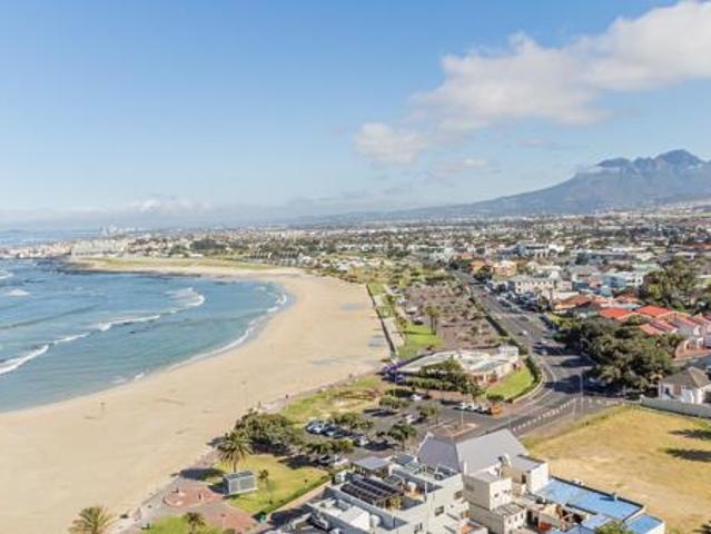 House for sale in Cape Town, Western Cape