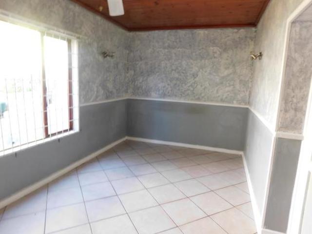 House for rent in Seaview, Kwazulu-natal