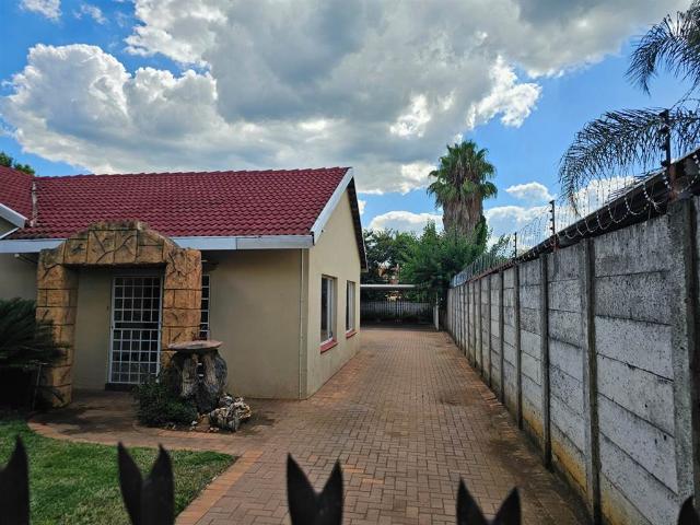 House for sale in North West