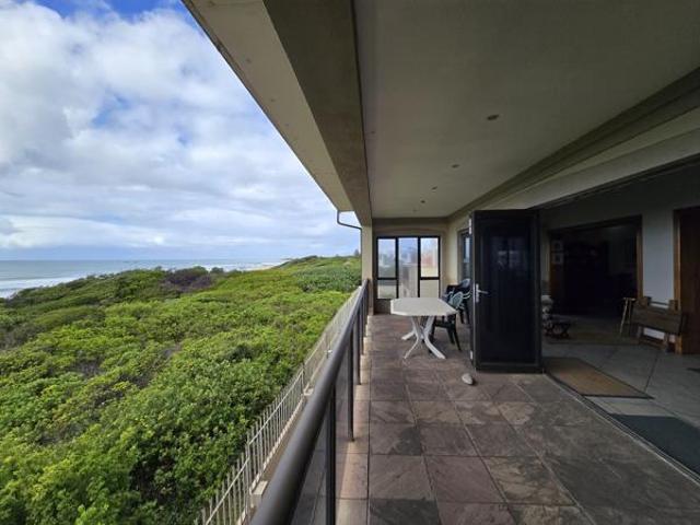 House for sale in Cape St Francis, Eastern Cape