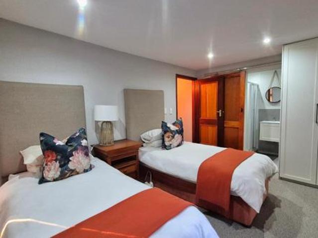 House for rent in North West