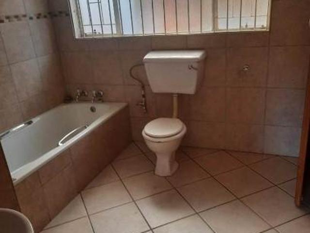 House for sale in Waterkloof, Gauteng