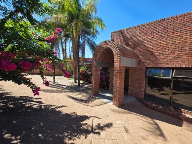 House for sale in Upington, ǁKhara Hais Local Municipality