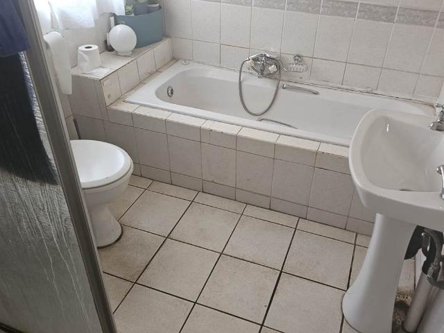 House for sale in Waterkloof, Gauteng