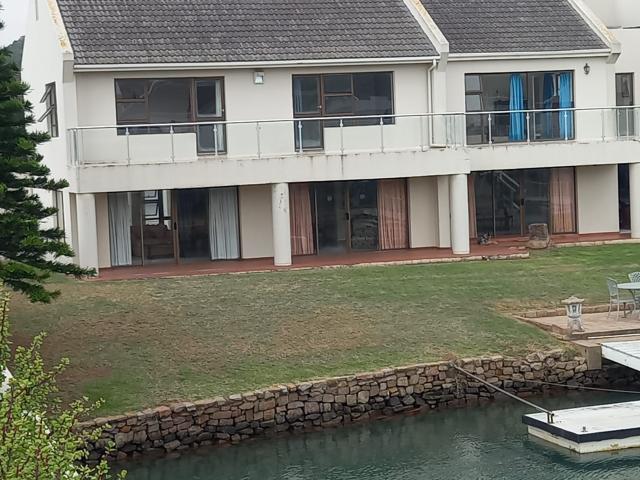 House for sale in Bushmans River Mouth, Eastern Cape