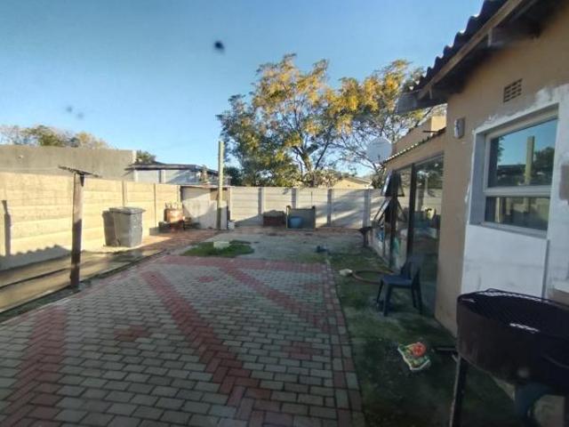 House for sale in Cape Town, Western Cape