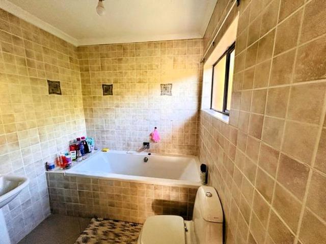 House for sale in Ugu District Municipality, Kwazulu-natal