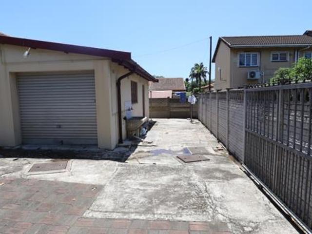 House for sale in Tongaat Beach, Kwazulu-natal