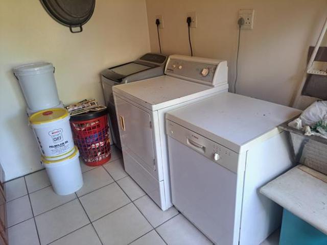 House for sale in Ugu District Municipality, Kwazulu-natal