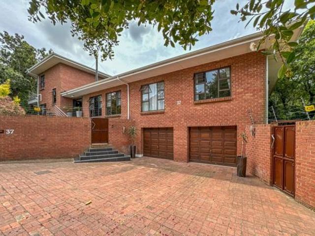 House for sale in Port Elizabeth, Eastern Cape