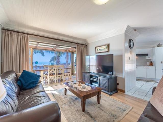 House for sale in Jeffreys Bay, Kouga Local Municipality