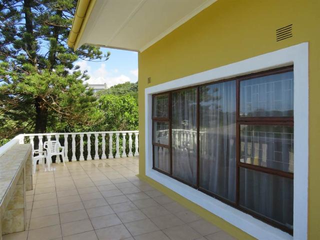 House for sale in Bushmans River Mouth, Eastern Cape