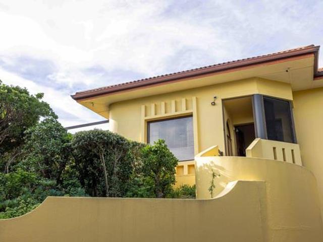 House for sale in Bushmans River Mouth, Eastern Cape