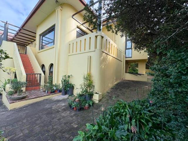 House for sale in Bushmans River Mouth, Eastern Cape