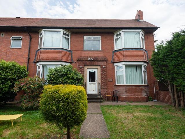 House for sale in Darfield, South Yorkshire