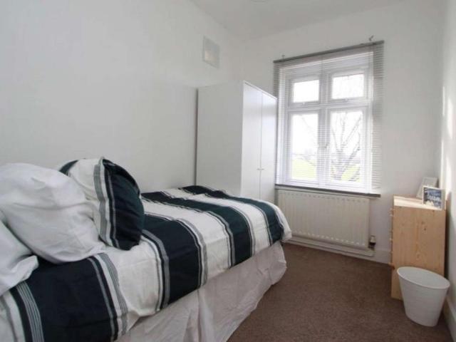 House for rent in Mottingham, Greater London