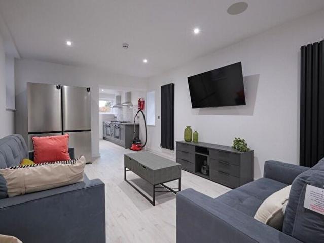 Apartment for rent in Brynmill, Swansea