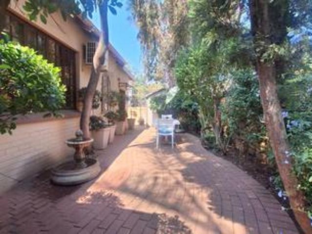 House for sale in Waterkloof, Gauteng